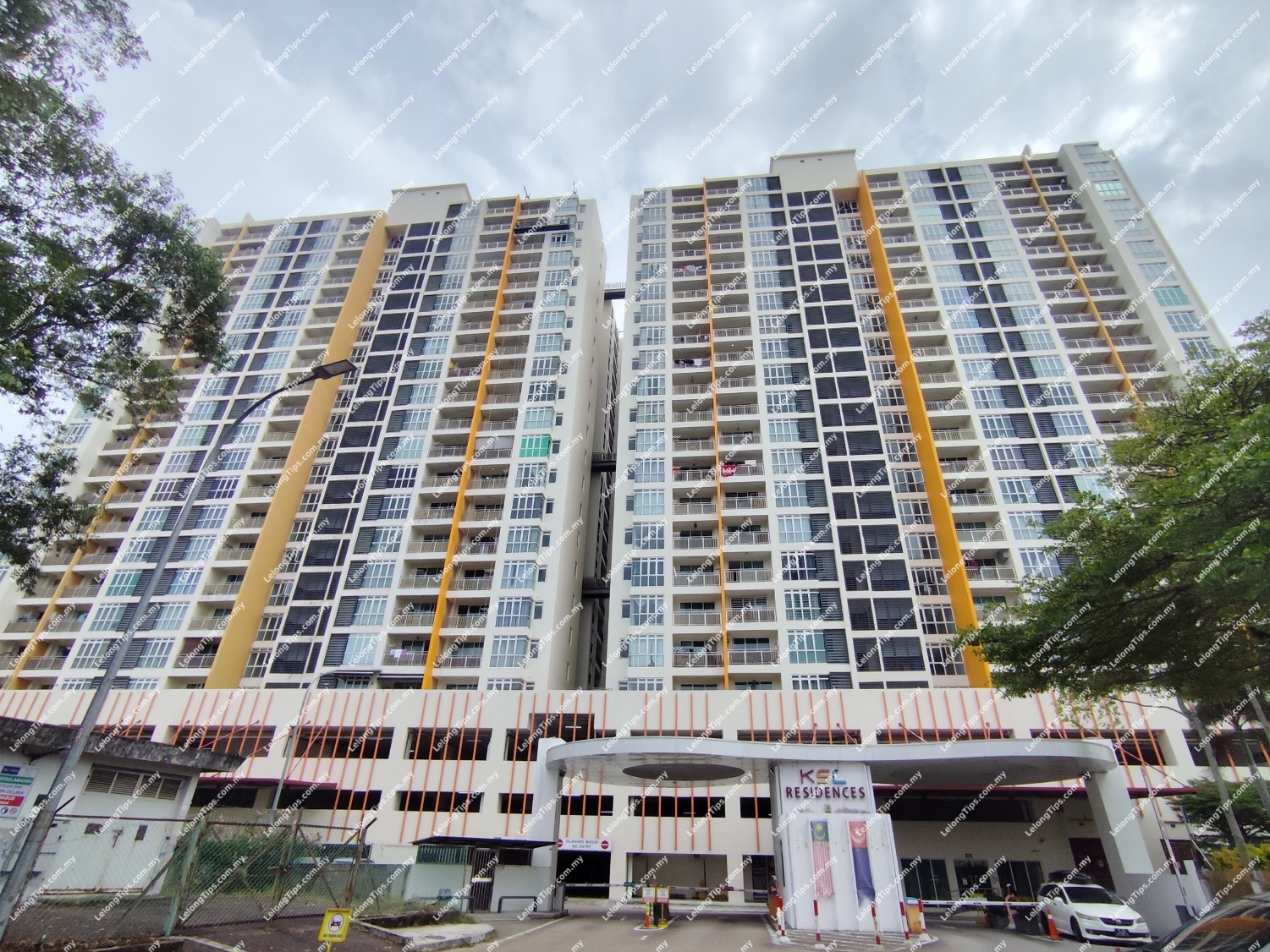 Service Apartment