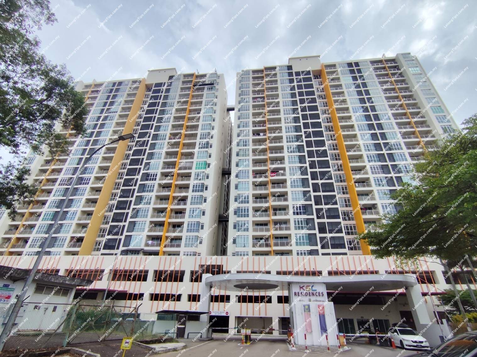 Service Apartment