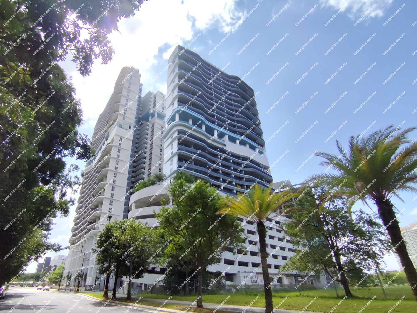 Service Apartment