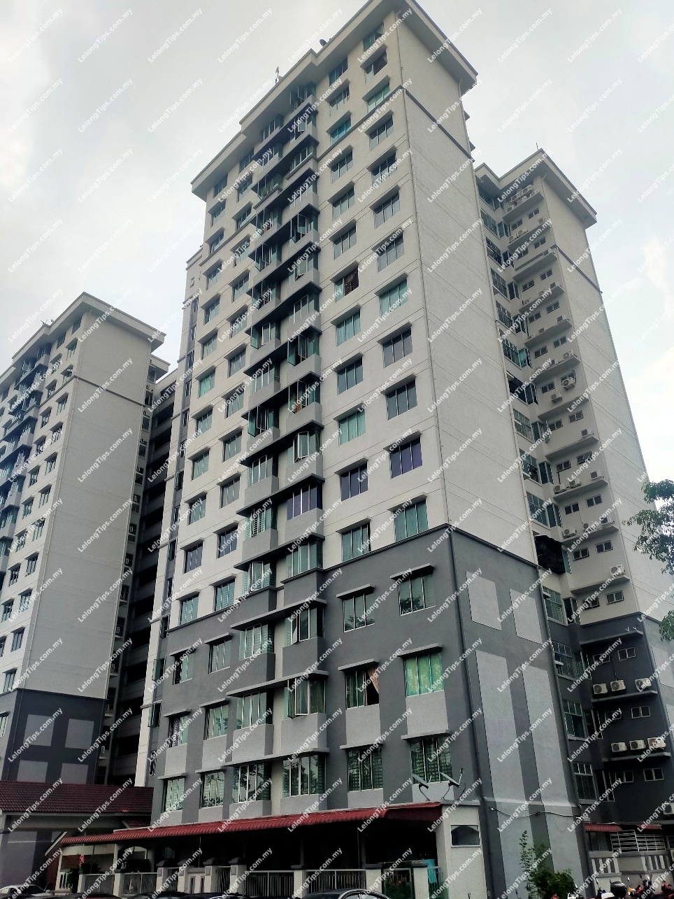 Service Apartment