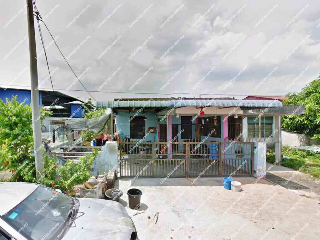 1 Storey Semi Detached House