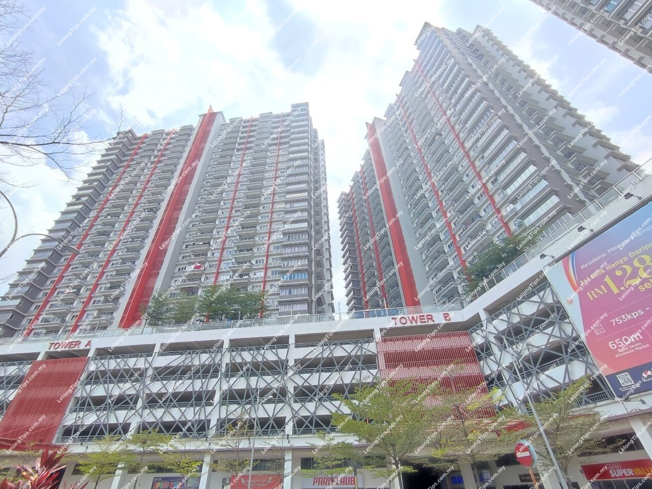 [Behind Eco-Shop @ Taman Mas Sepang] Service Apartment [10 min to Lotus's Bukit Puchong]