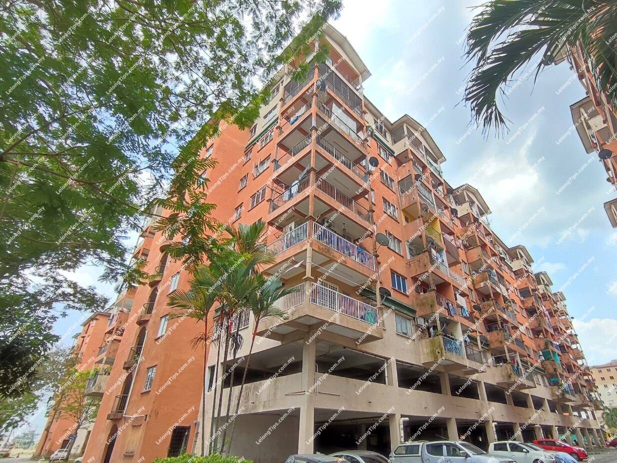[Peaceful residential area with easy access to main roads] Apartment [Near to AEON Bukit Tinggi Shopping Centre & Central i-City]