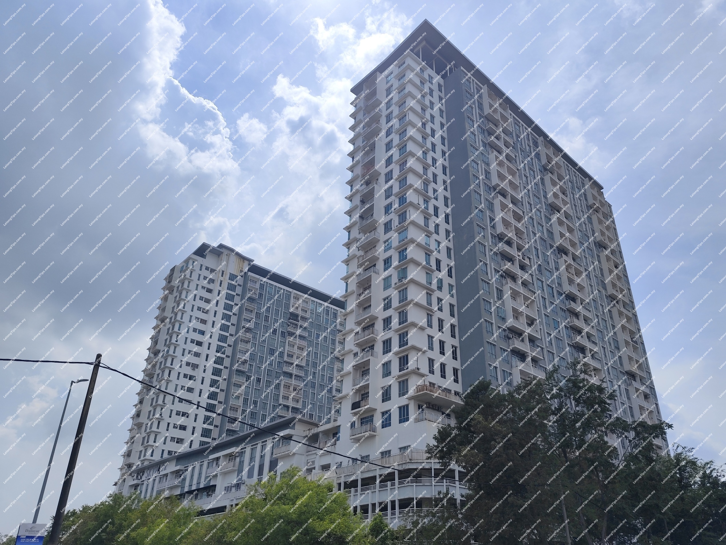 Service Apartment