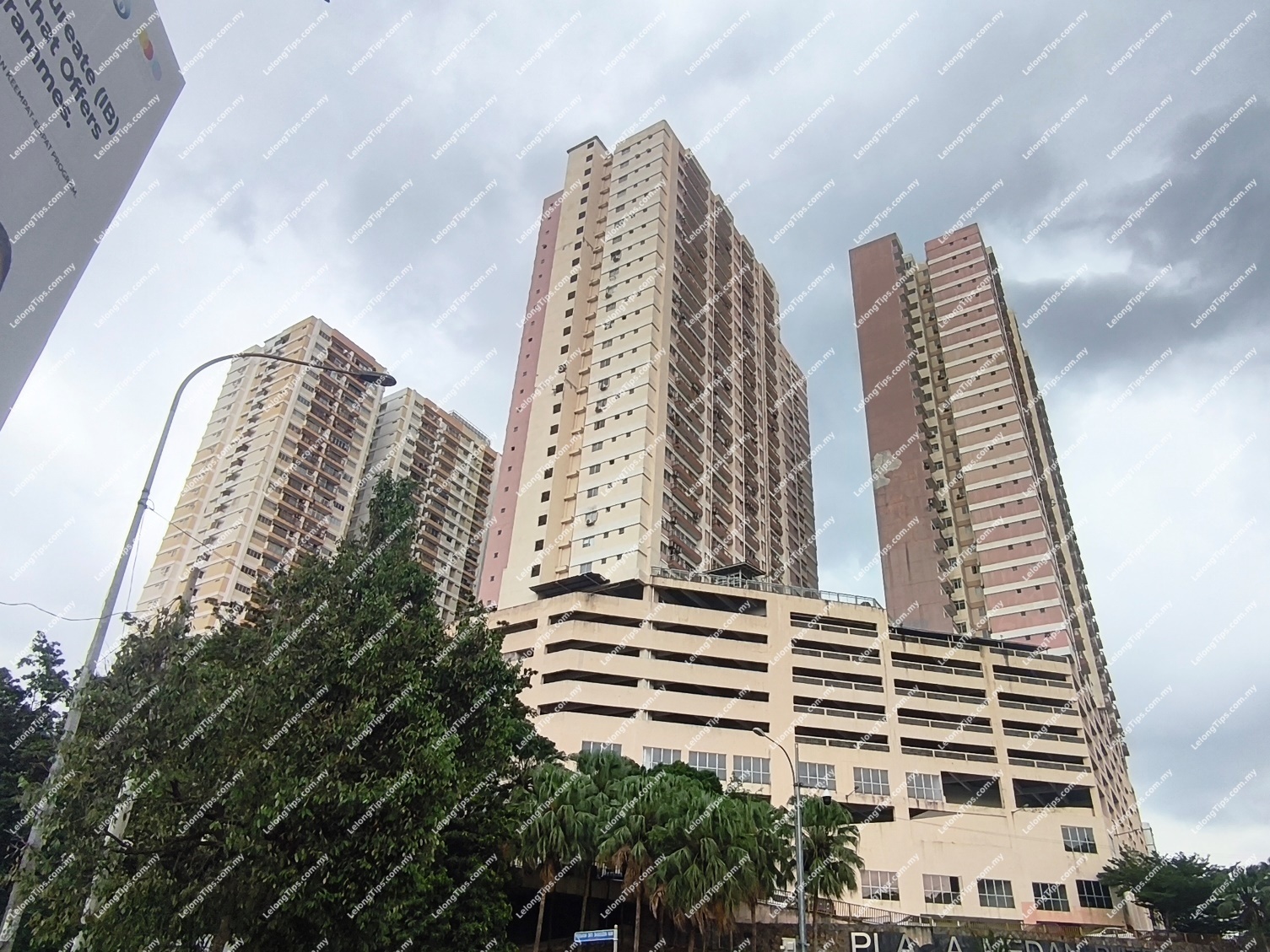 Service Apartment
