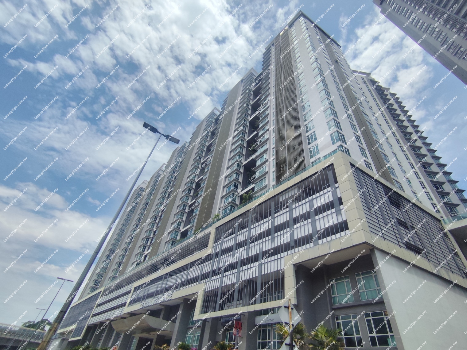 Service Apartment