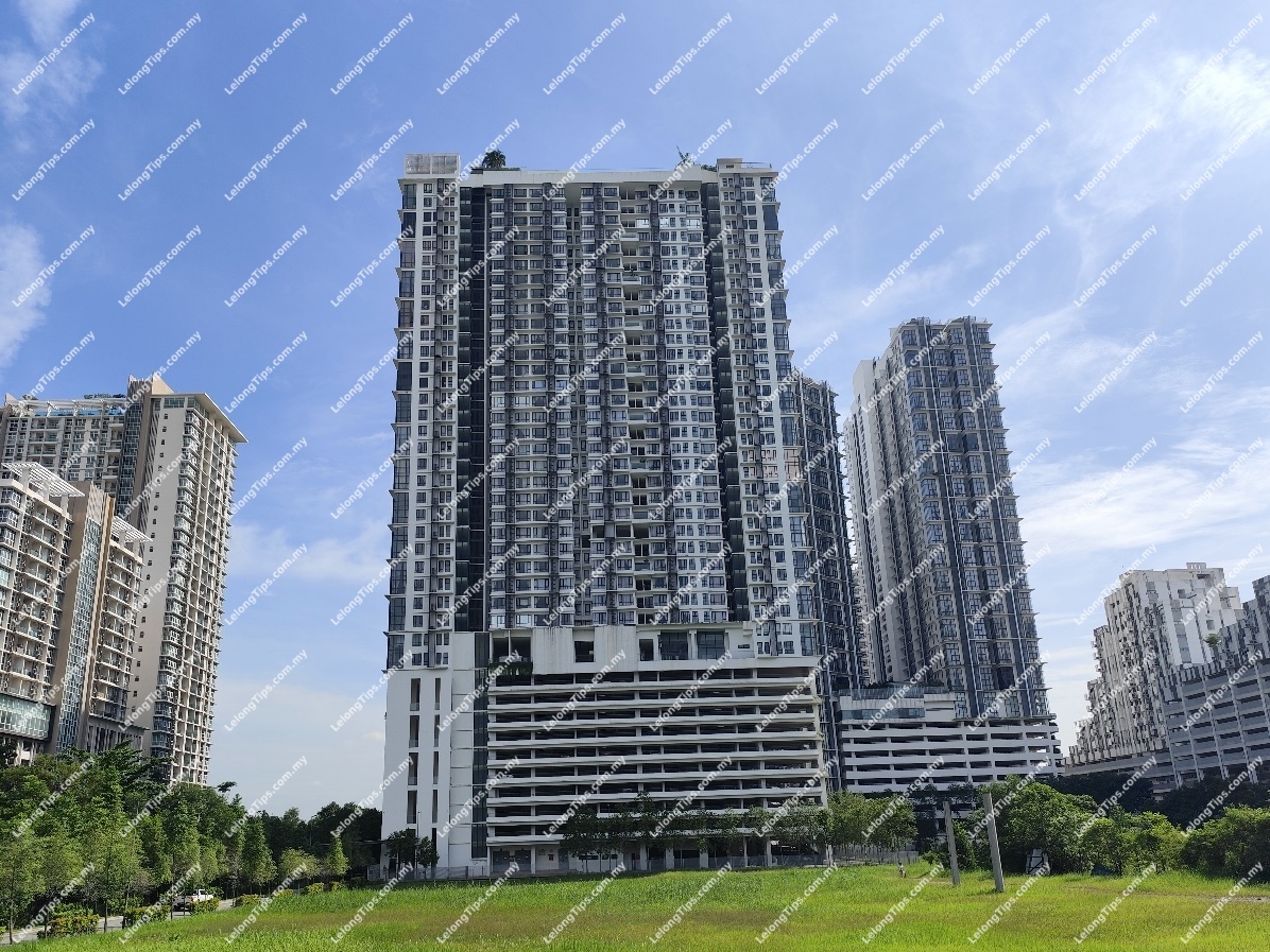 [Walking distance to Tamarind Square] Duplex Unit Service Apartment [4 min to Multimedia University - MMU Cyberjaya]
