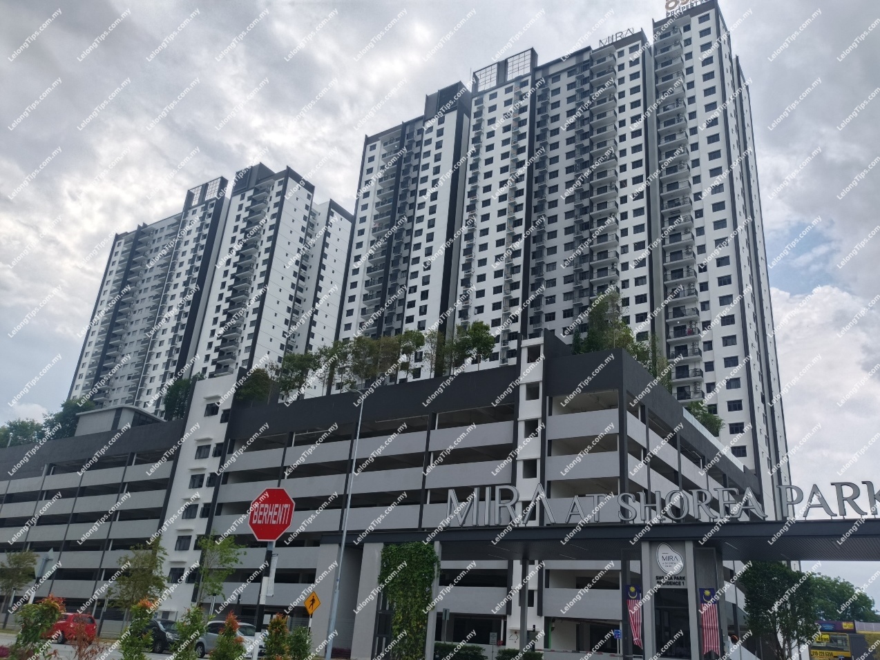 Service Apartment