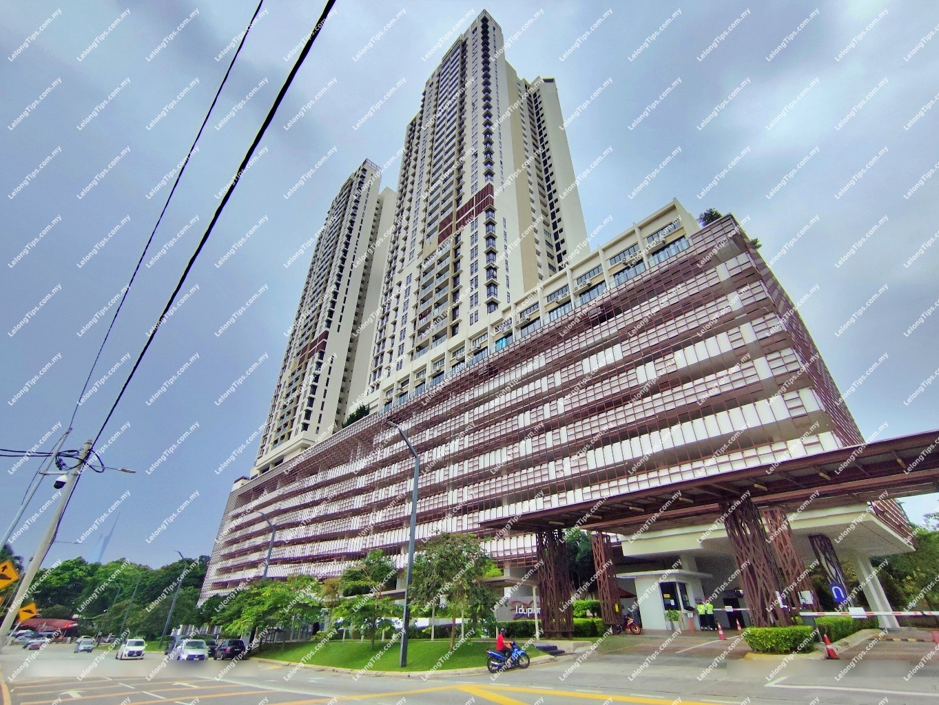 Service Apartment