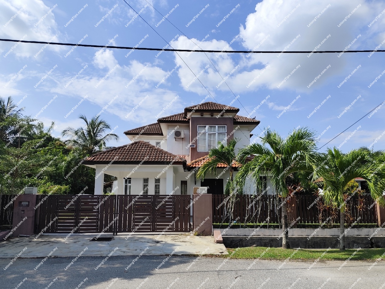 Bungalow House