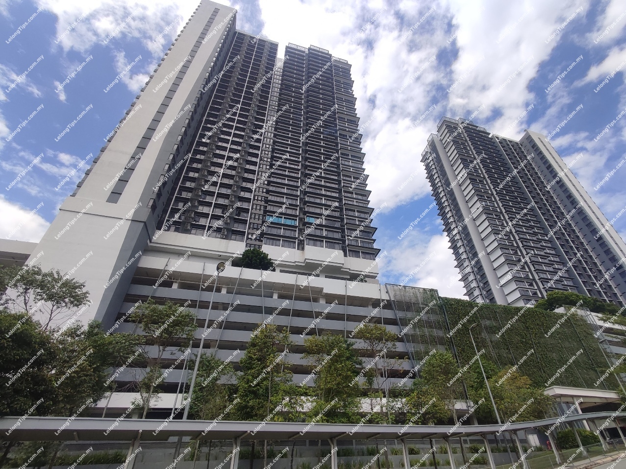 Service Apartment