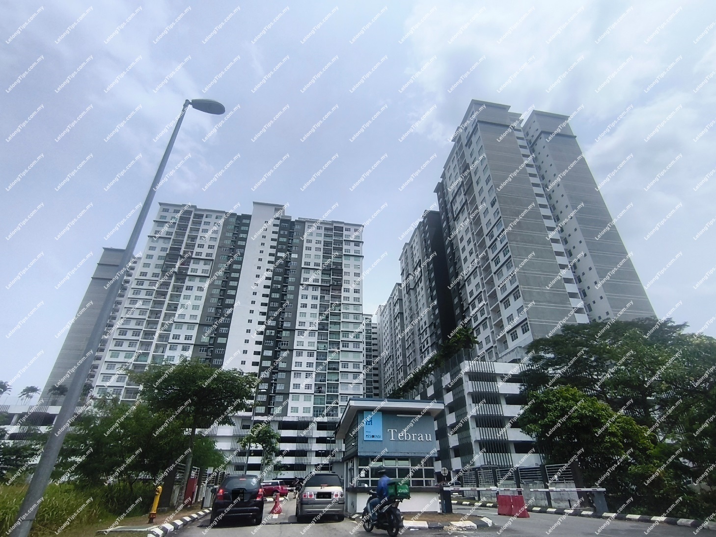 Service Apartment