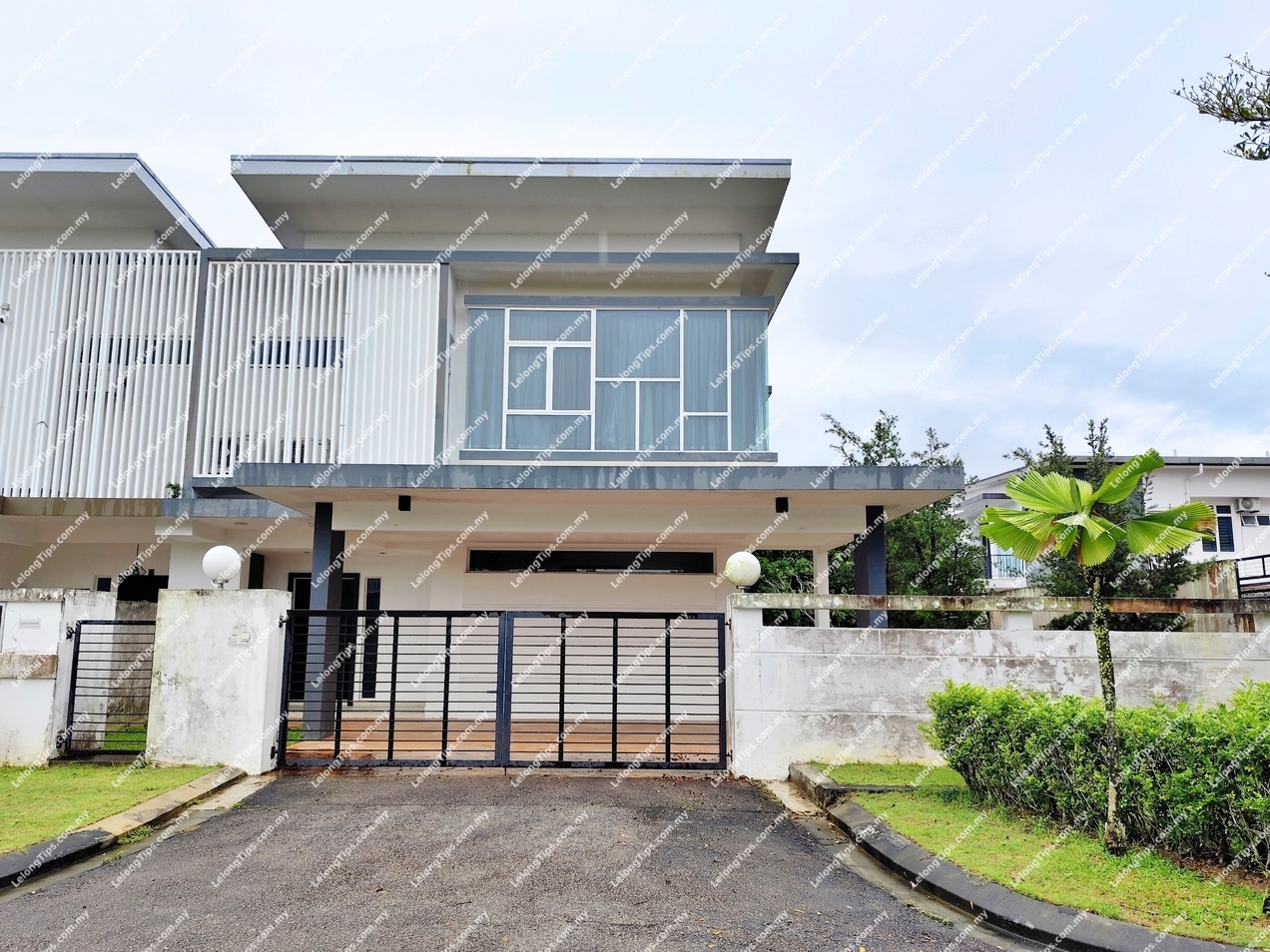 2 Storey Semi Detached House