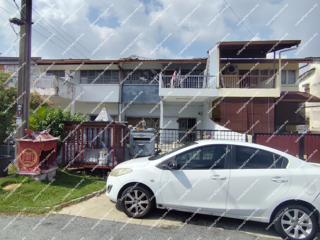 2 Storey Terrace House