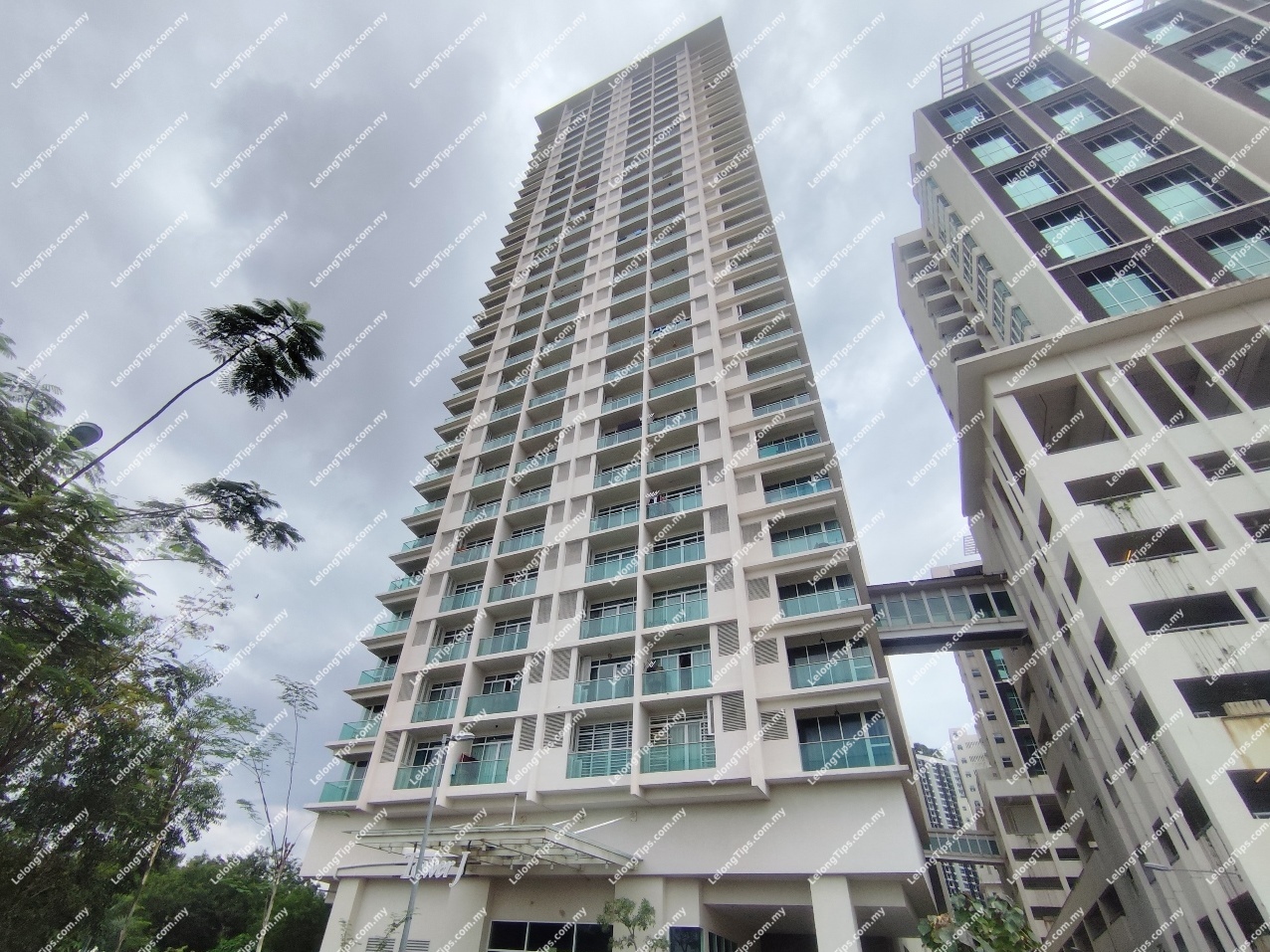 Service Apartment