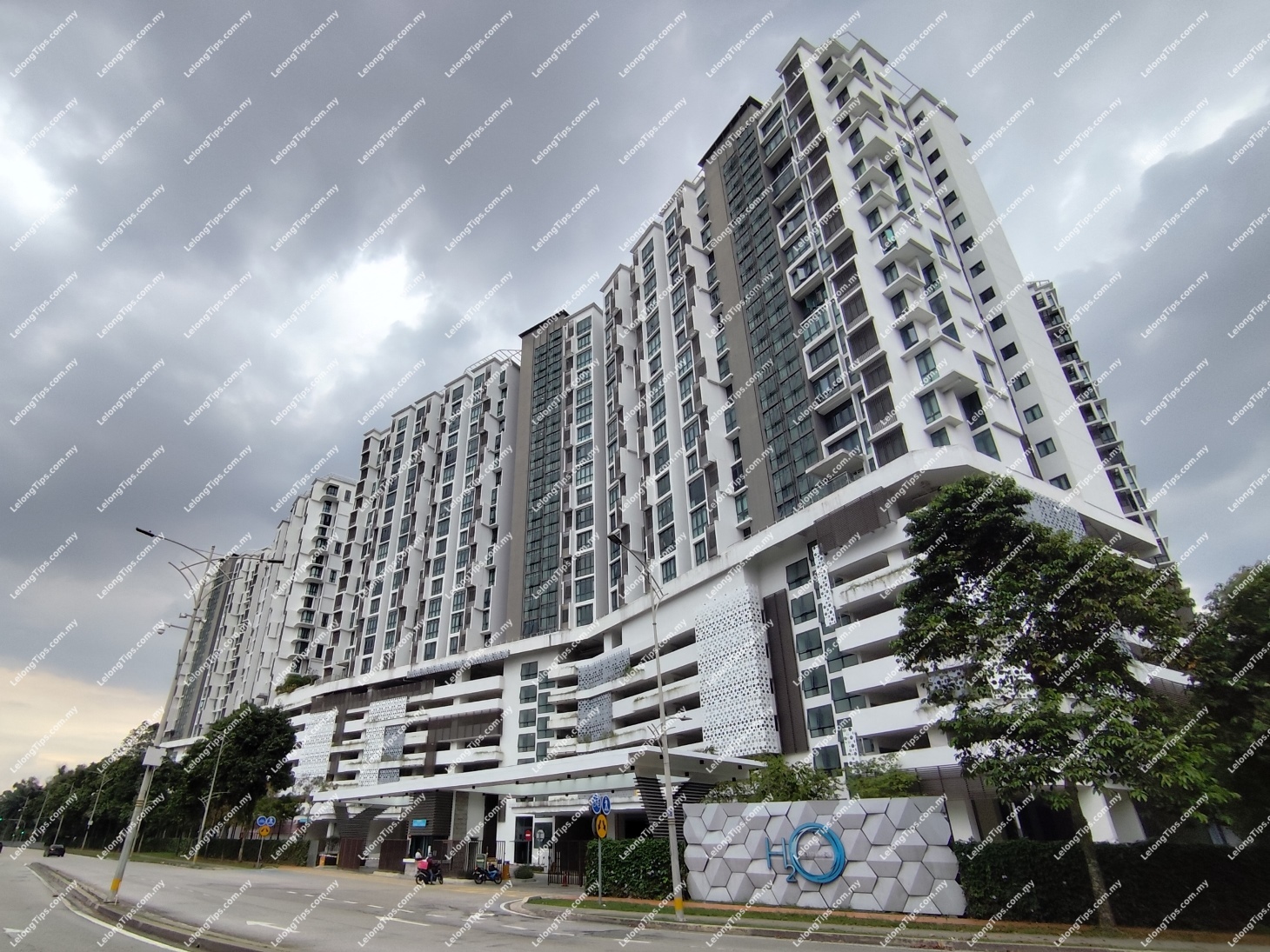 Service Apartment