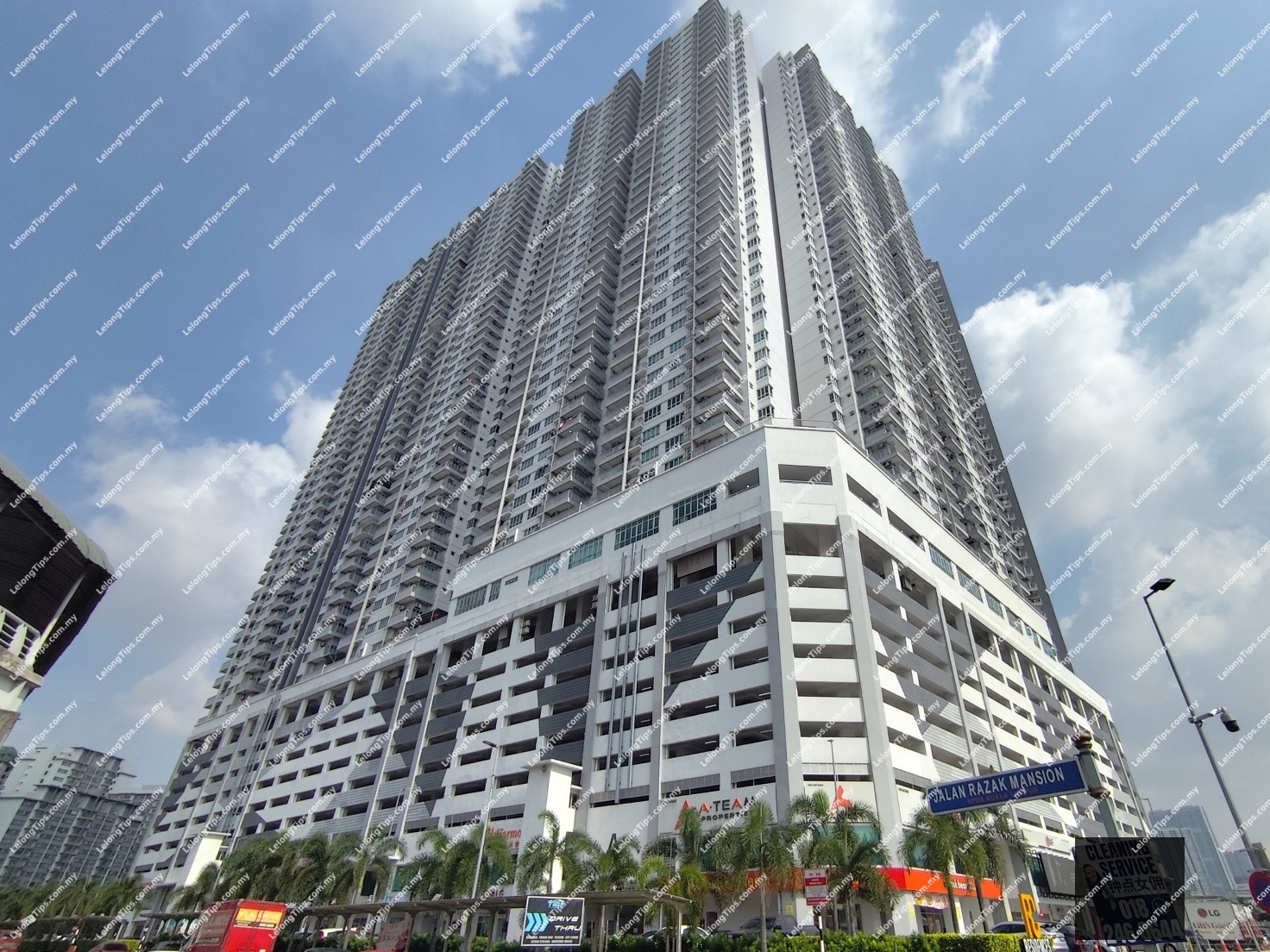 Service Apartment
