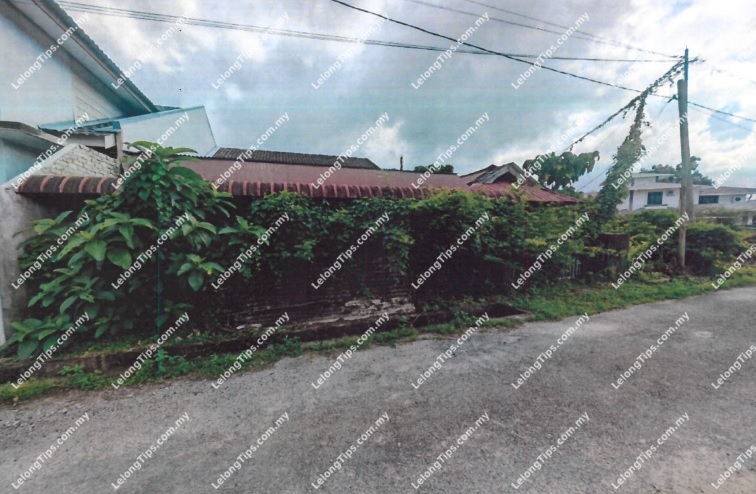 1 Storey Semi Detached House
