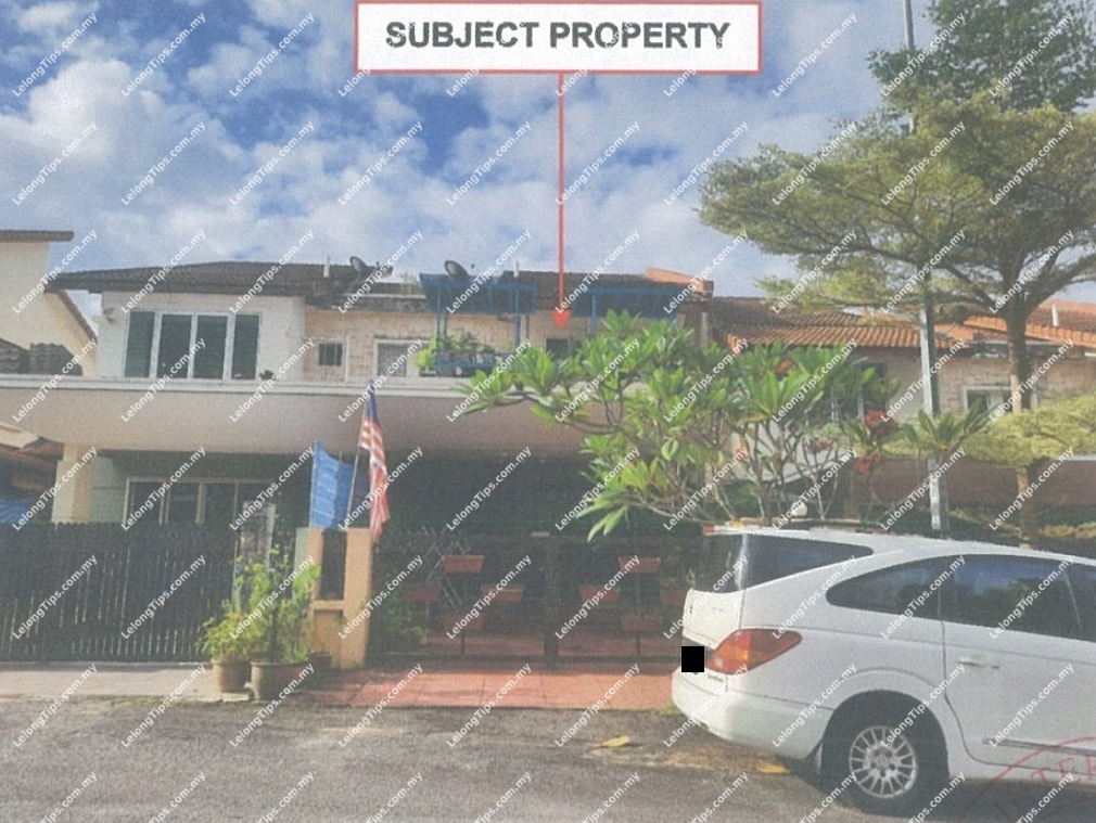 2.5 Storey Terrace House