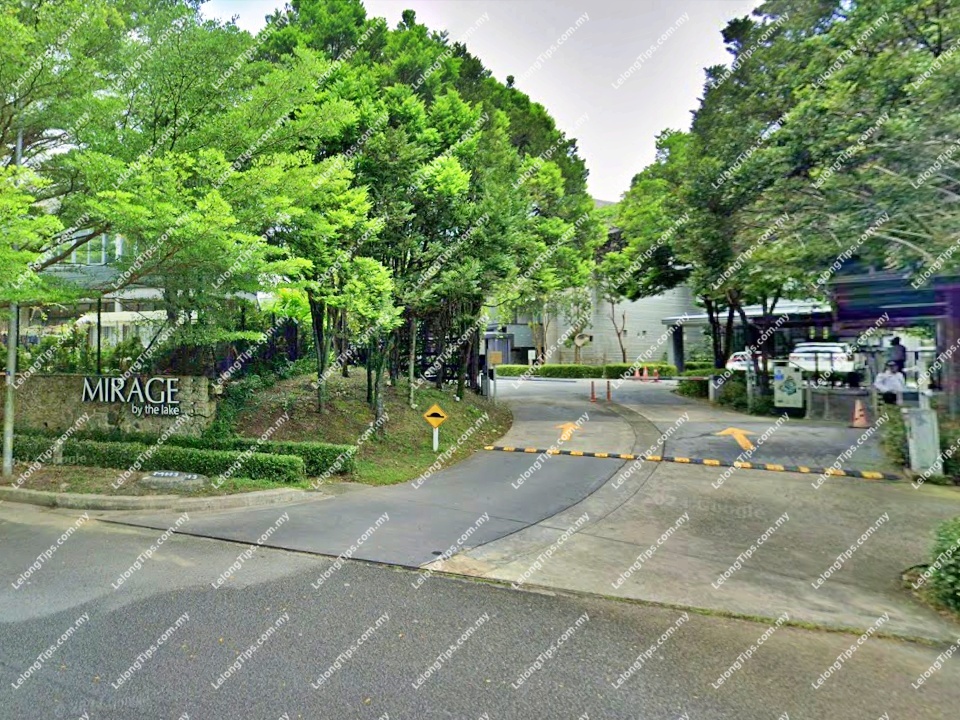 3 Storey Terrace House