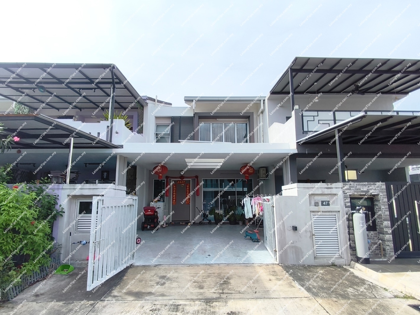 2 Storey Terrace House