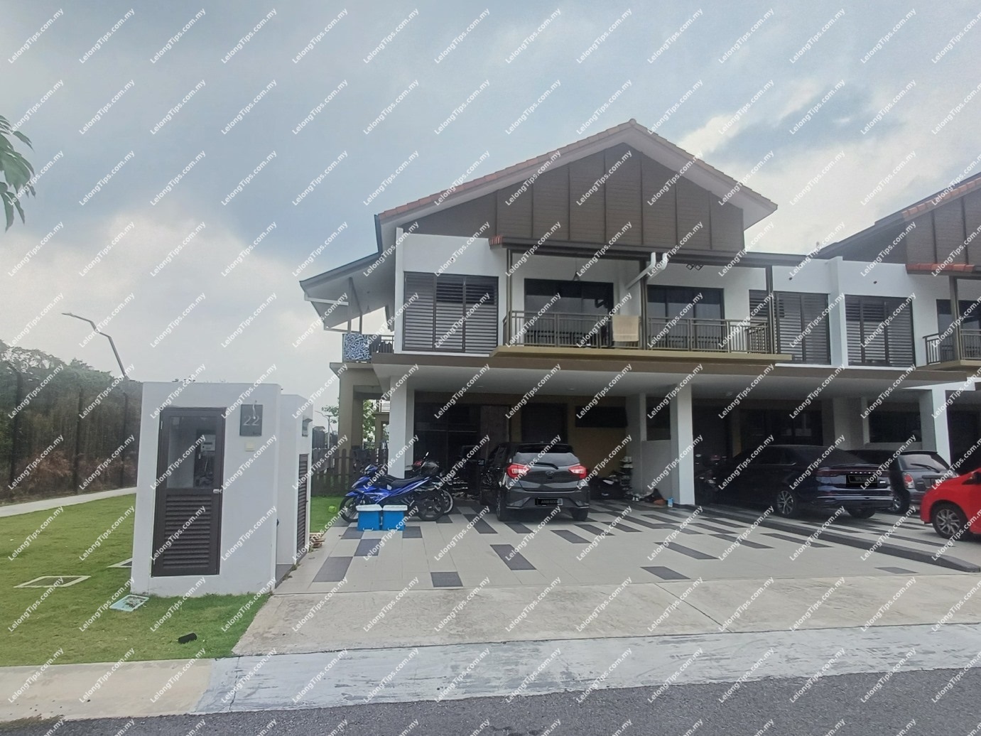2 Storey Terrace House