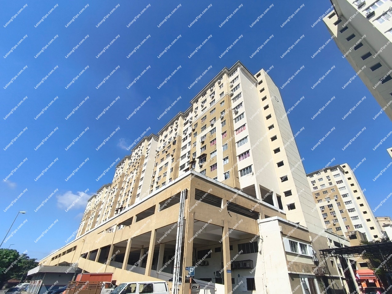 Service Apartment
