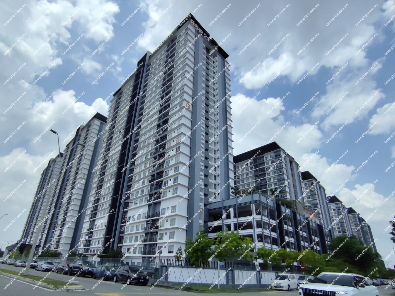 Service Apartment