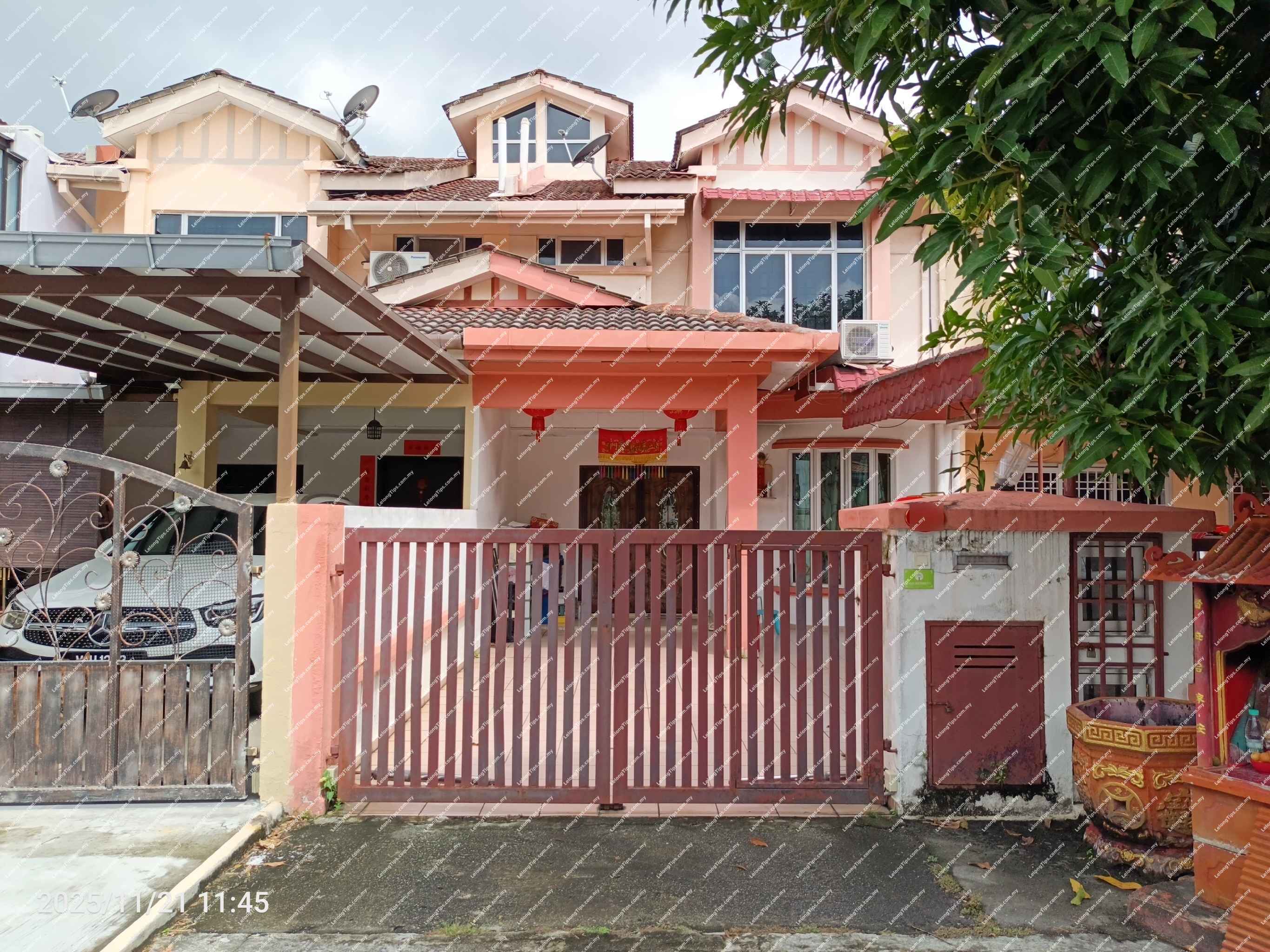 2 Storey Terrace House