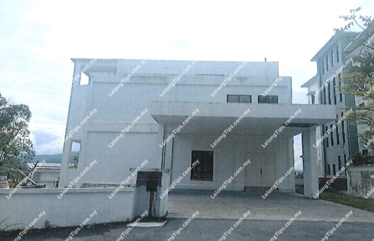 3 Storey Detached House
