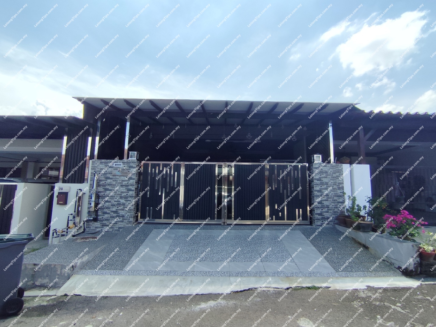1 Storey Terrace Dwelling House