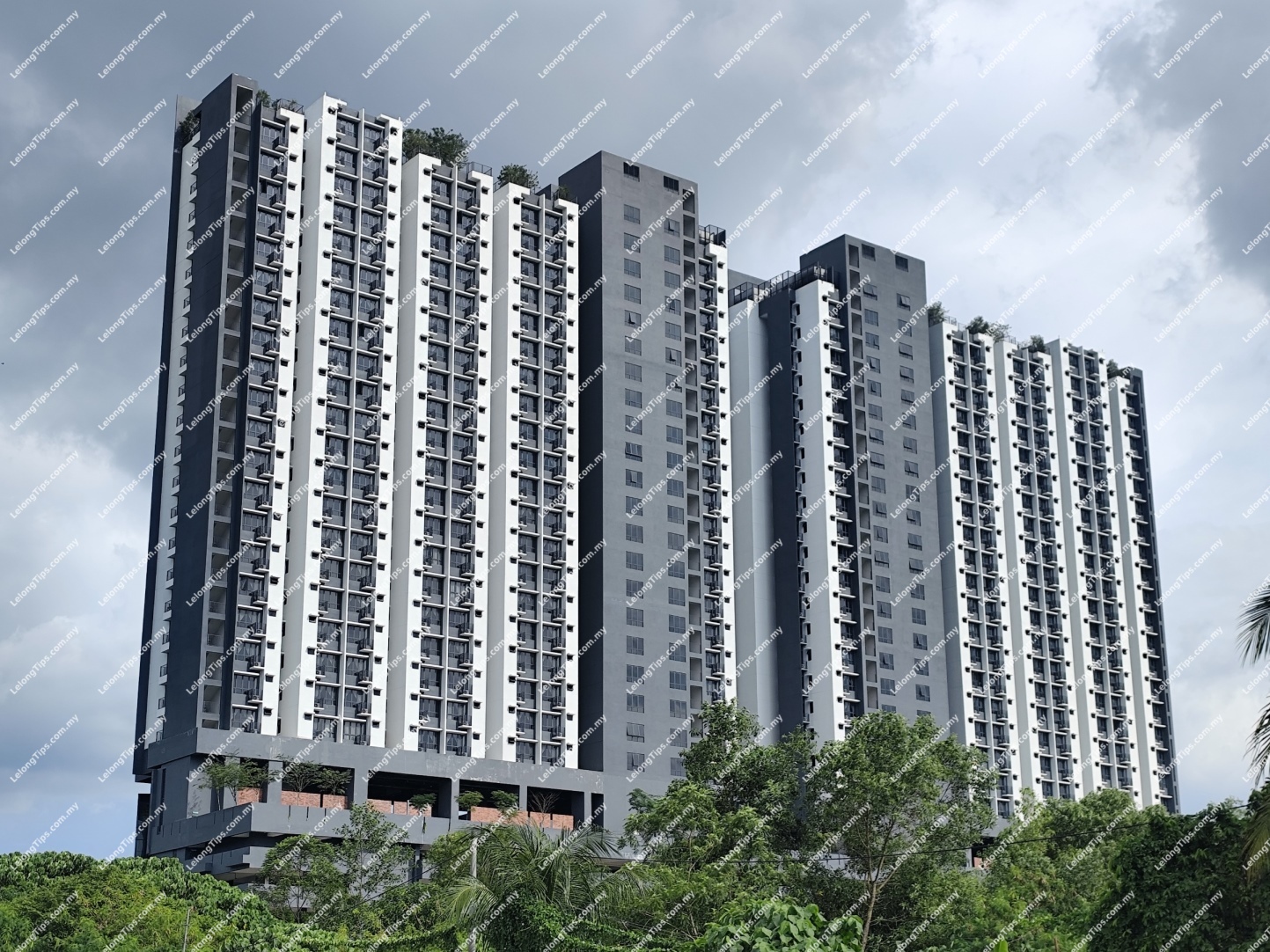 Service Apartment