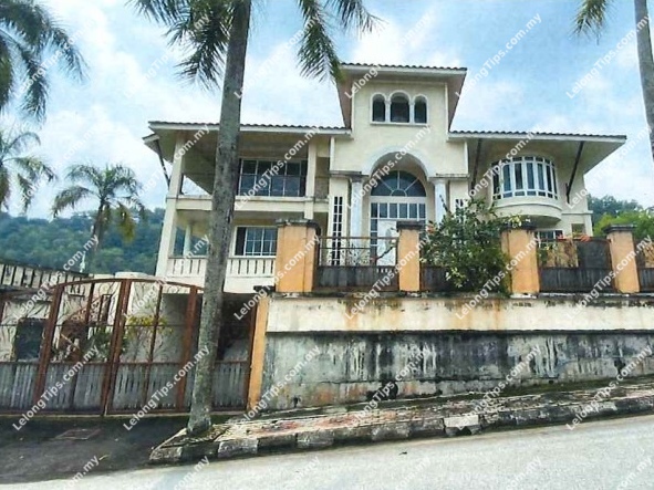 2.5 Storey Detached House
