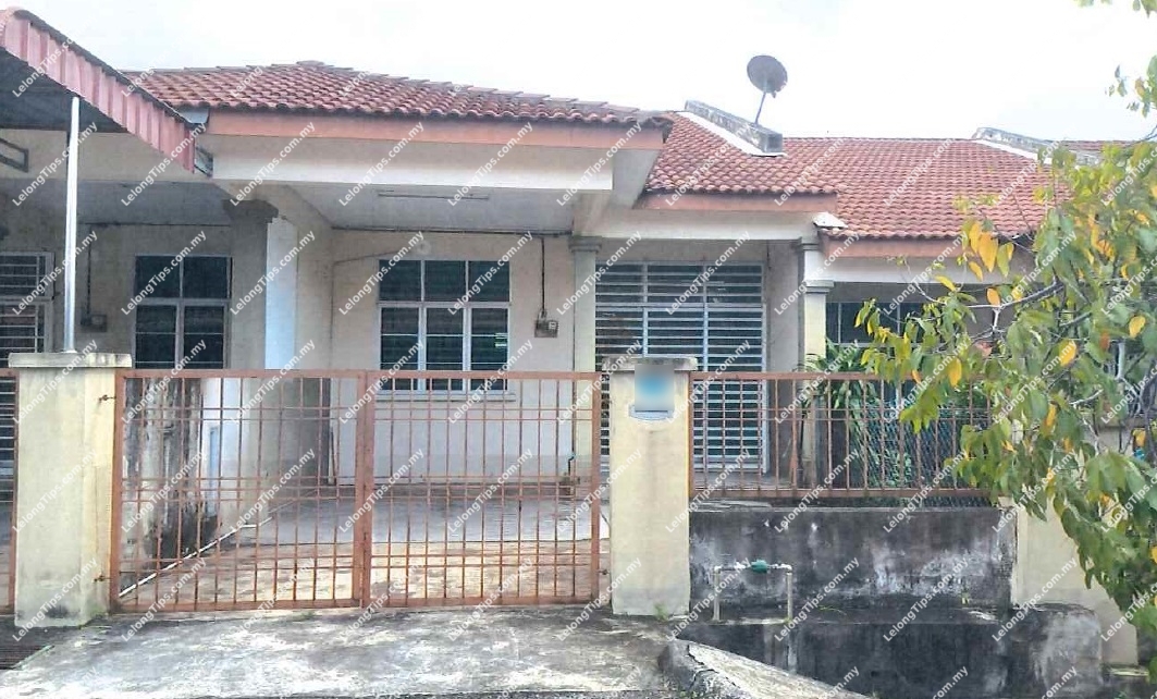 1 Storey Terrace House
