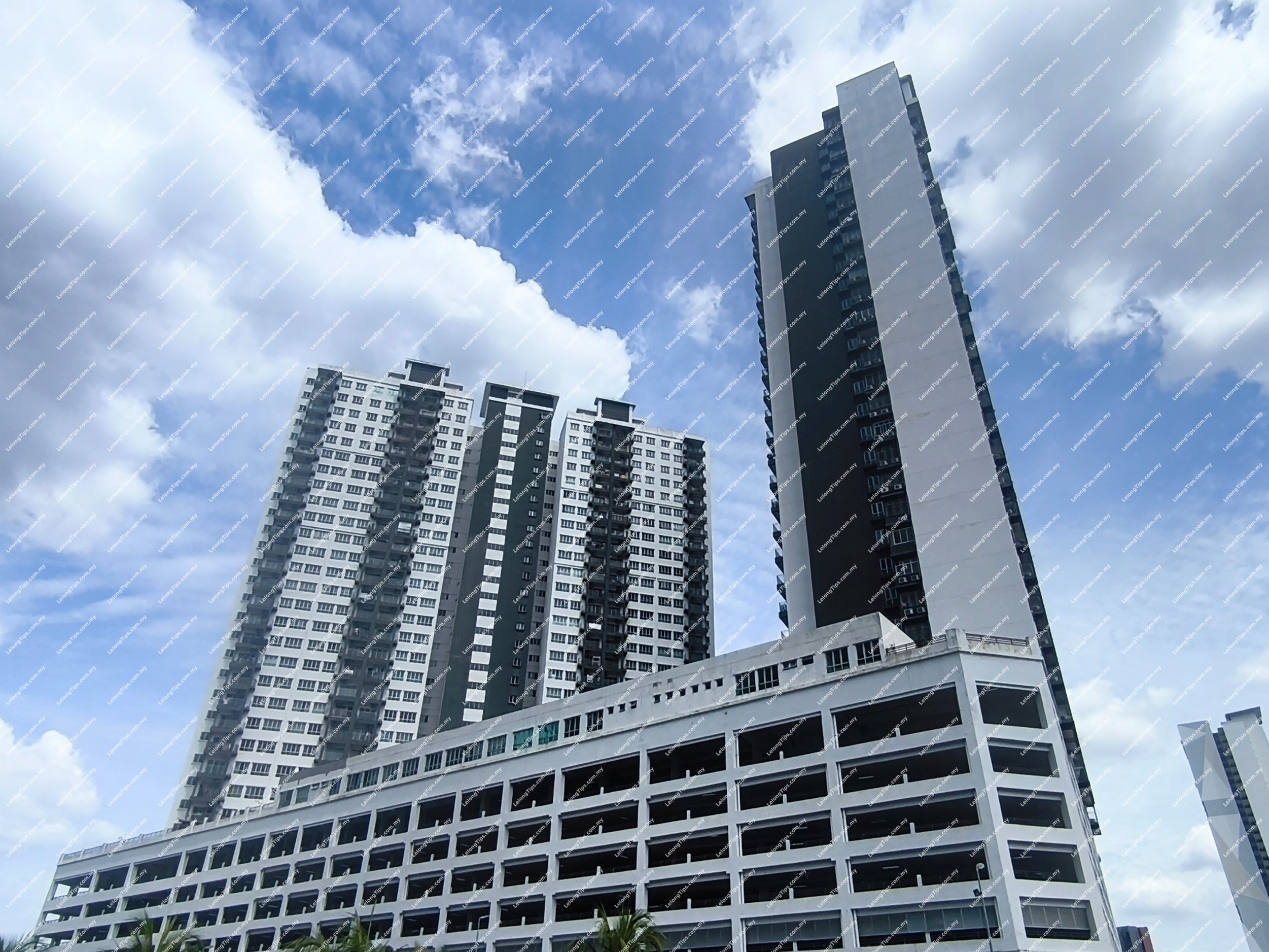 [Strategic location] Service Apartment [6 min to Muhibbah LRT Station]