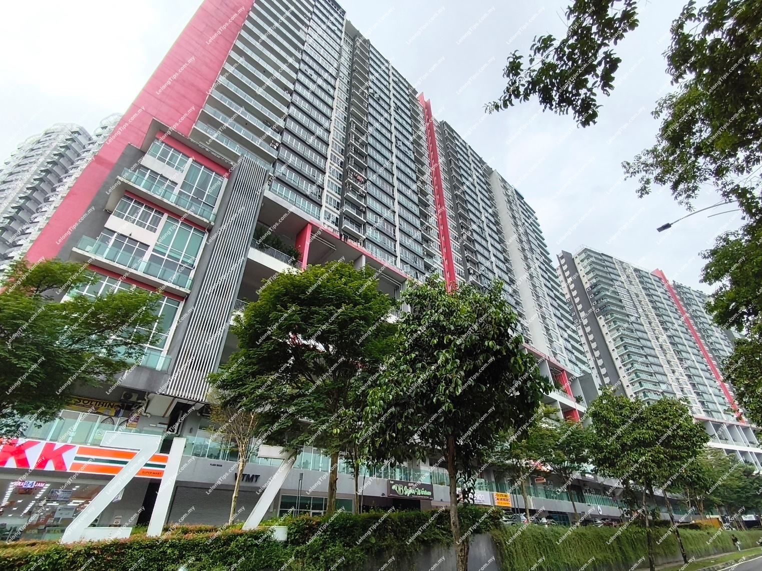 Service Apartment