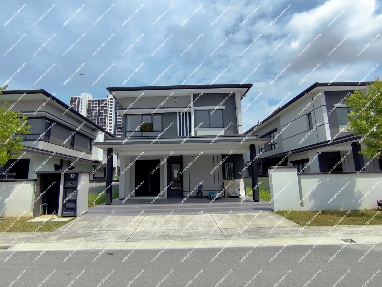 2 Storey Semi Detached House