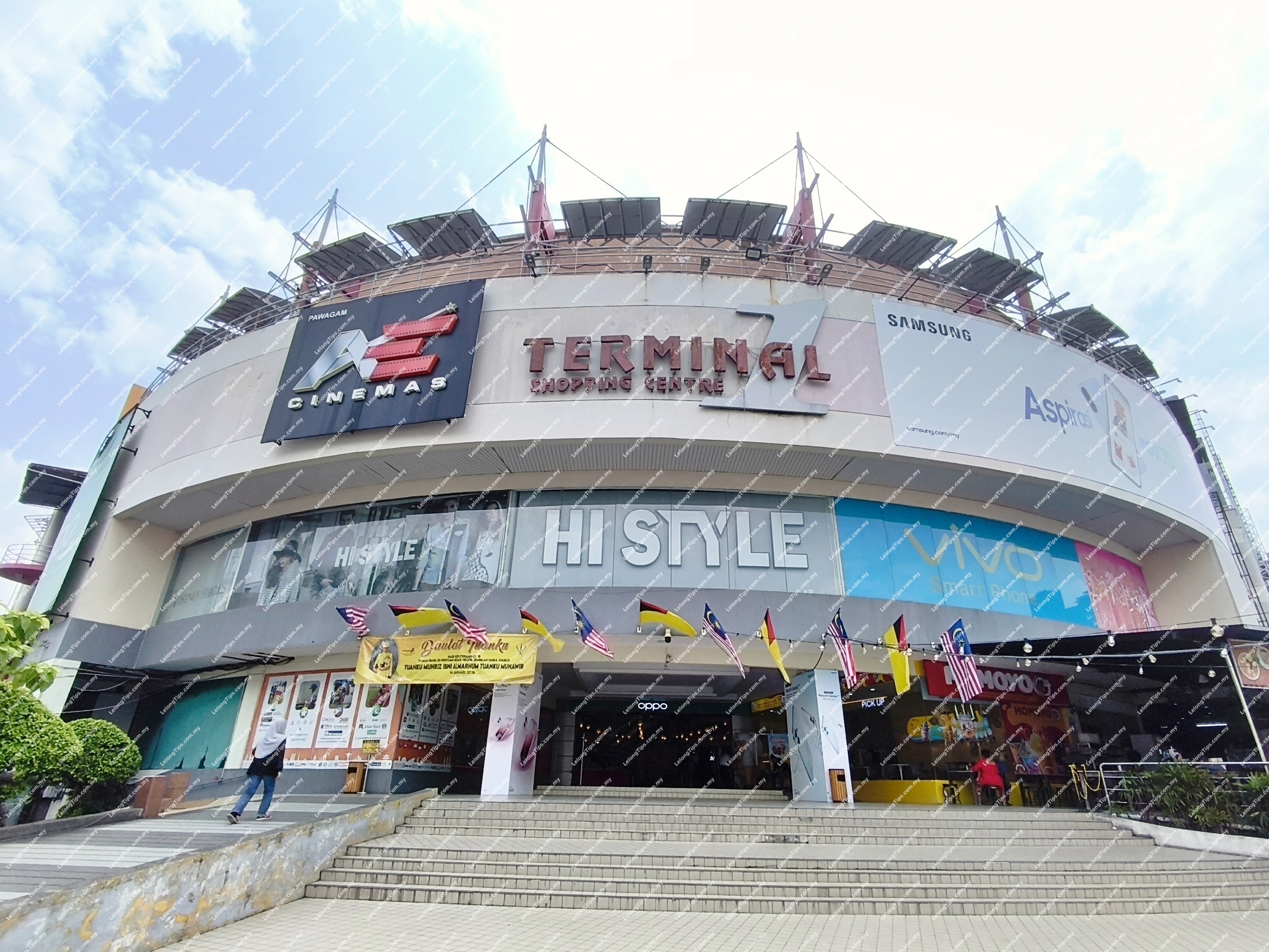 Shop Lot