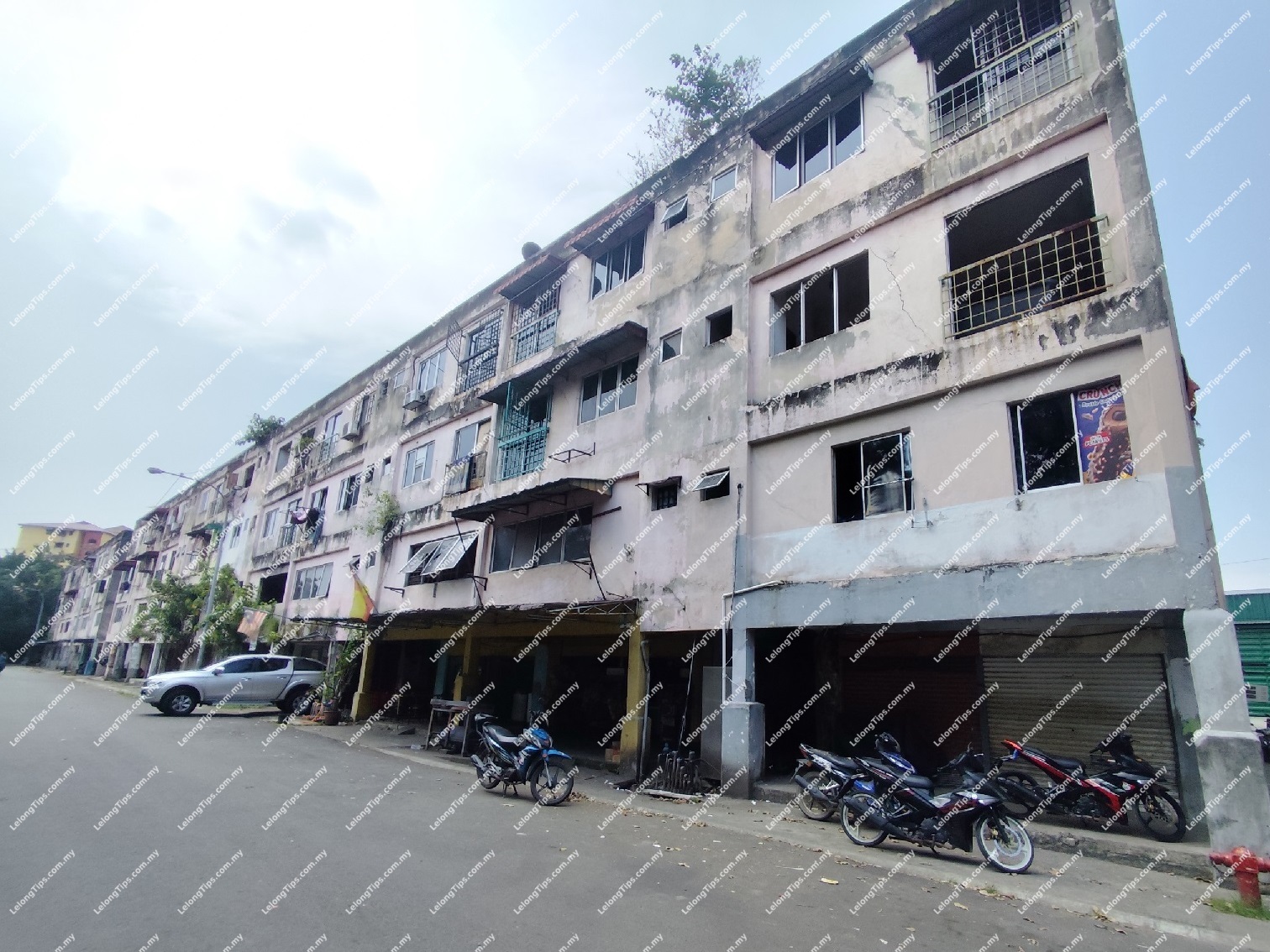 Shop Apartment
