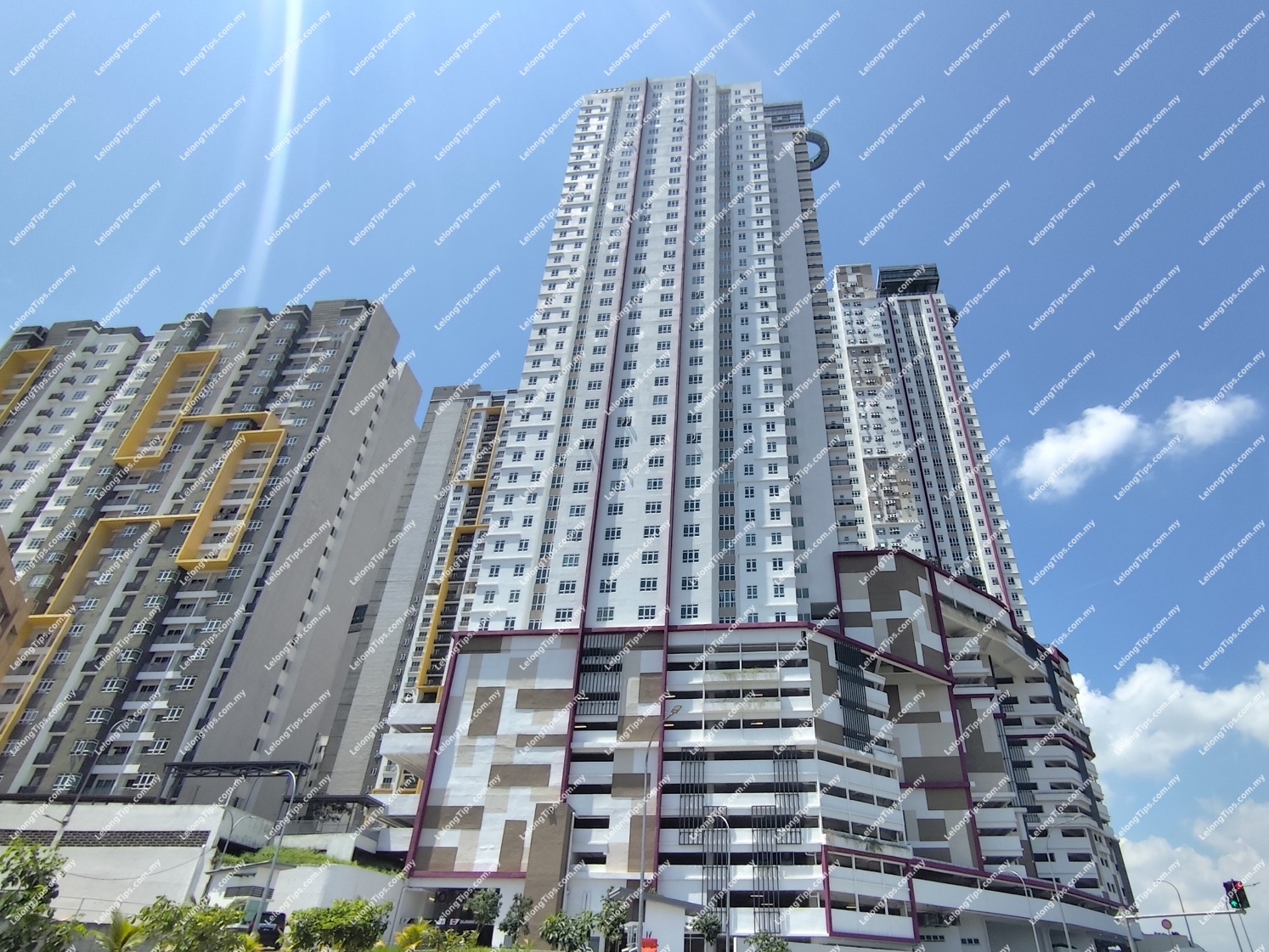 [Walking distance to Mesa Mall] Service Apartment [6 min to AEON Mall Nilai & Lotus's Putra Nilai]