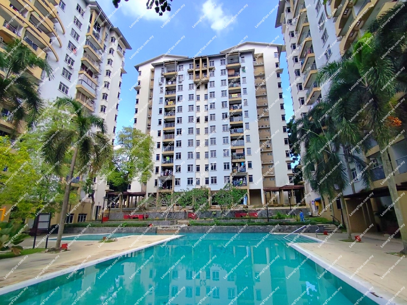 [ROI >6%; Next to Multimedia University - MMU Cyberjaya] Condominium [3 min to Gem In Mall Cyberjaya & DPULZE Shopping Centre]