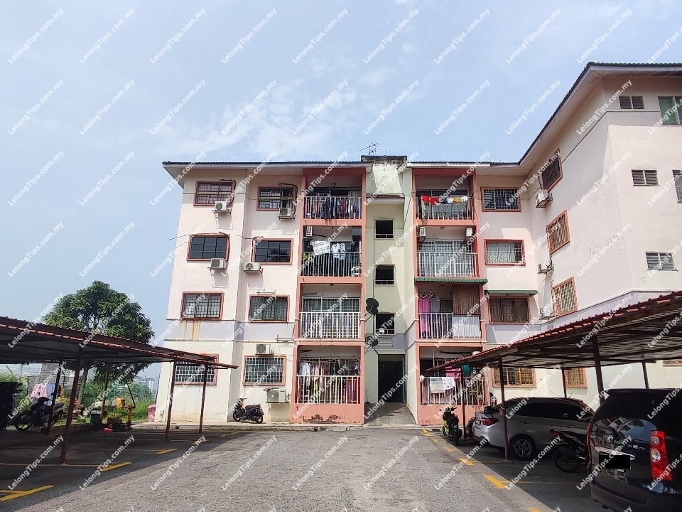 Cemerlang Apartment