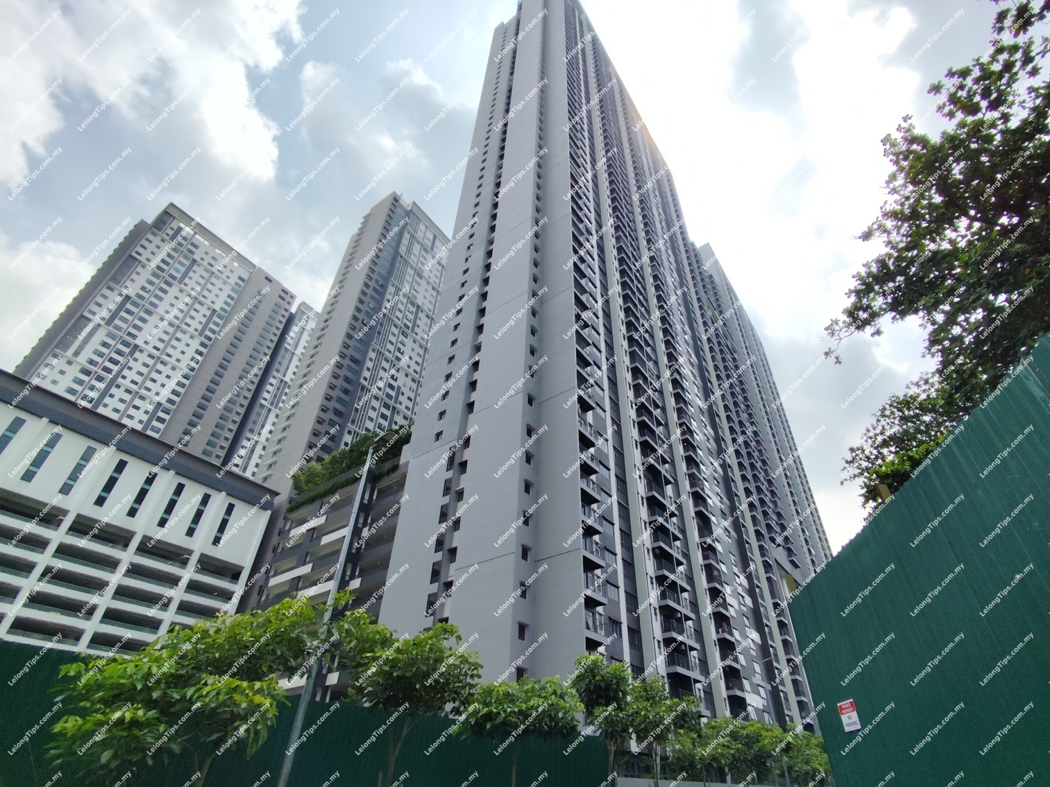 Service Apartment