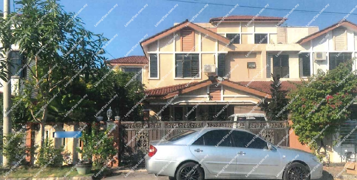 2.5 Storey Semi Detached House