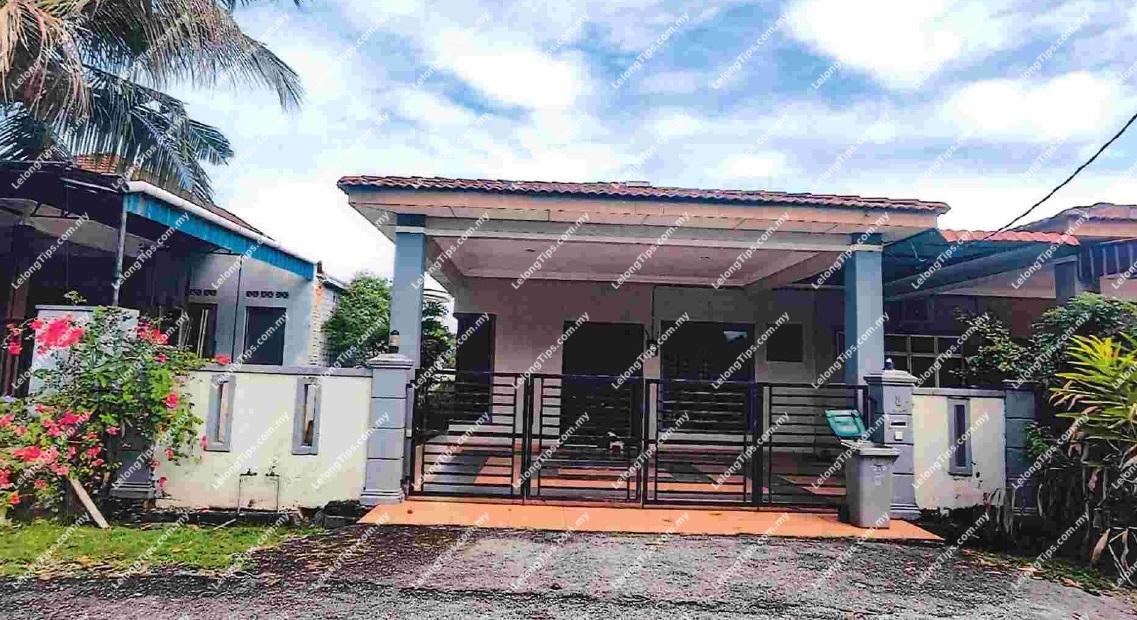 1 Storey Semi Detached House