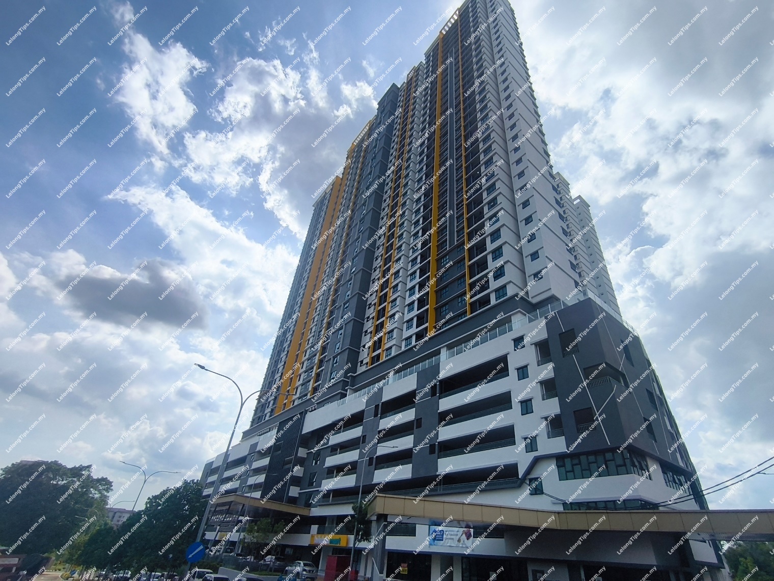 Service Apartment