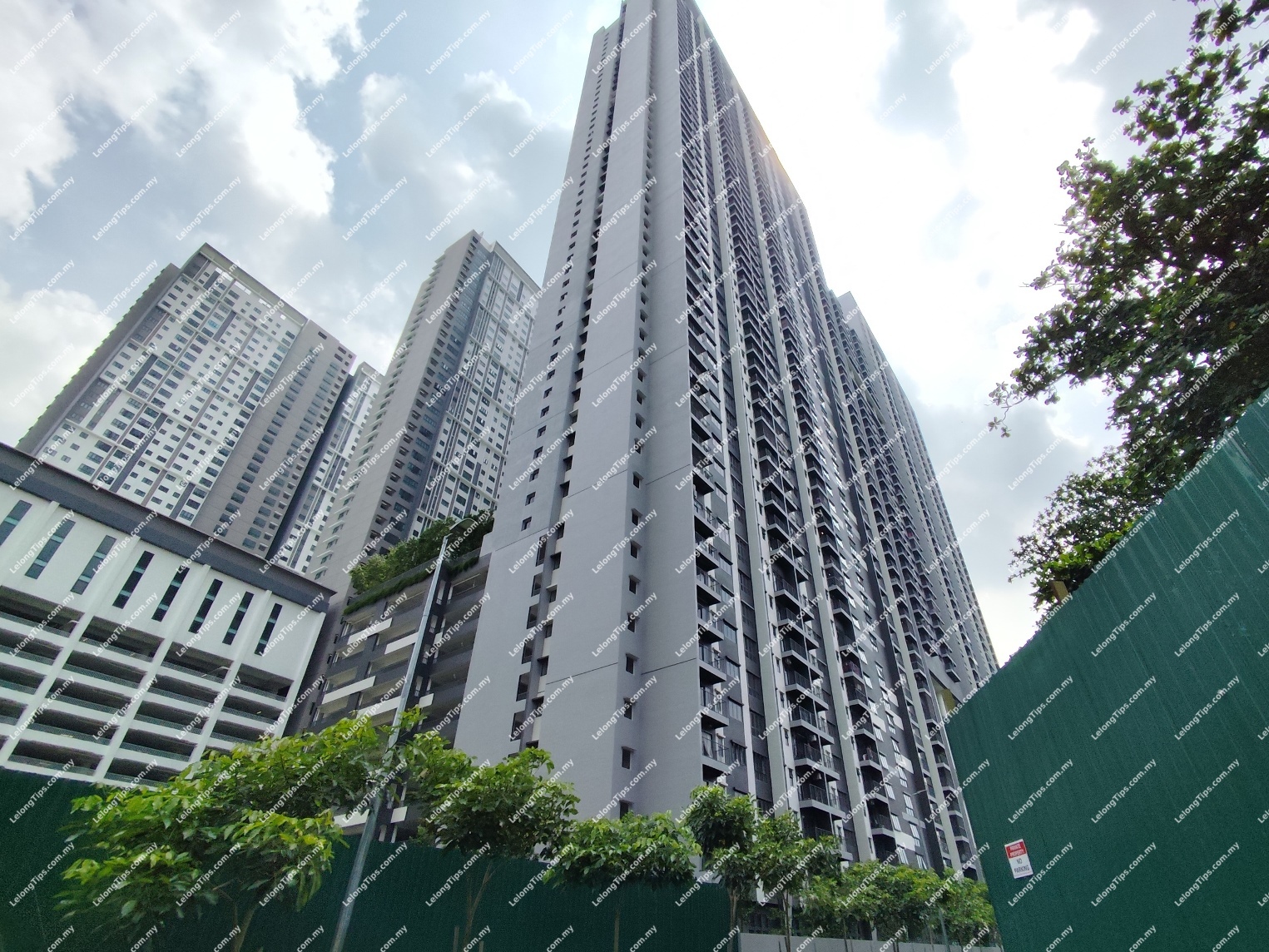 Service Apartment