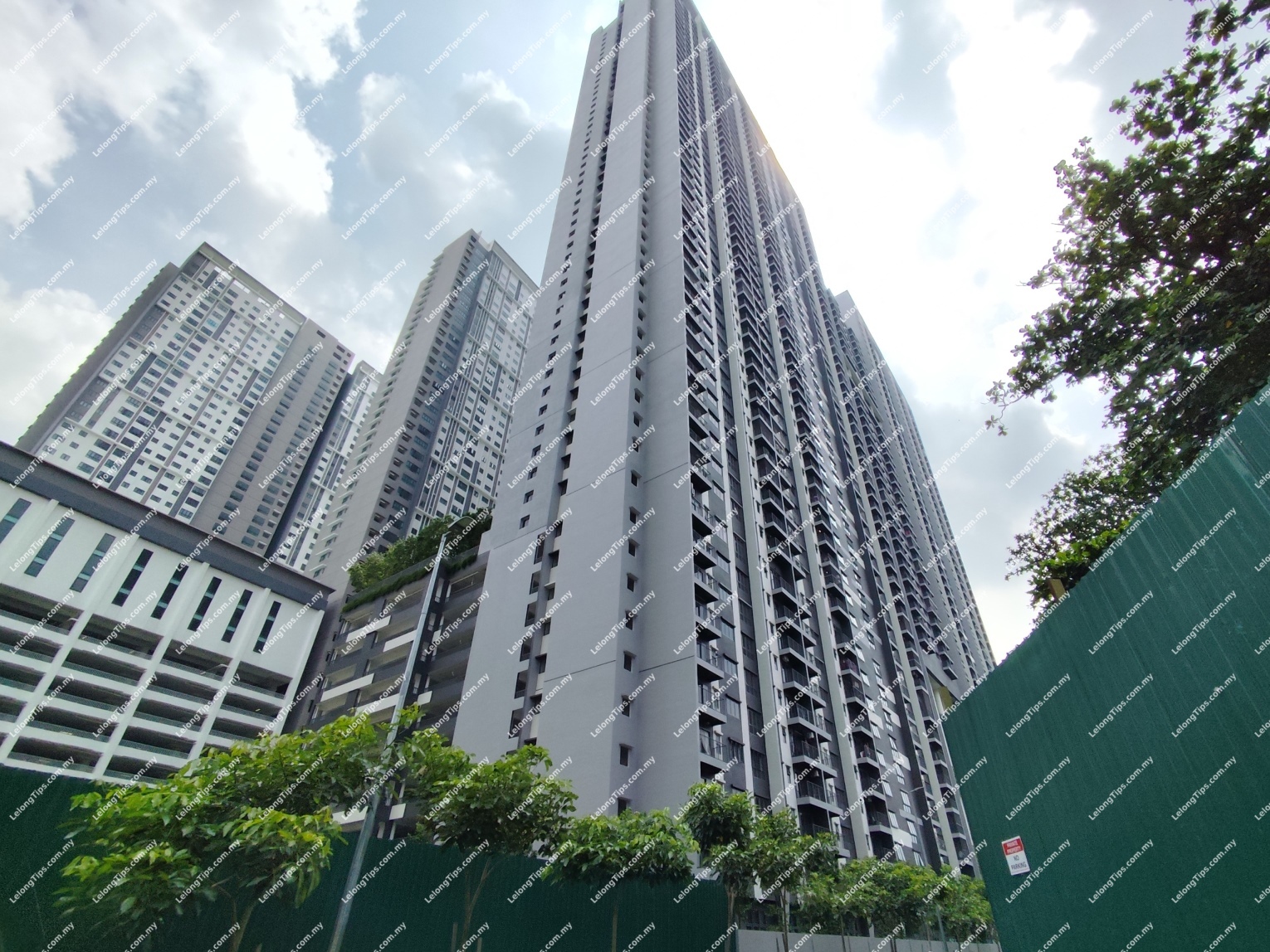 Service Apartment