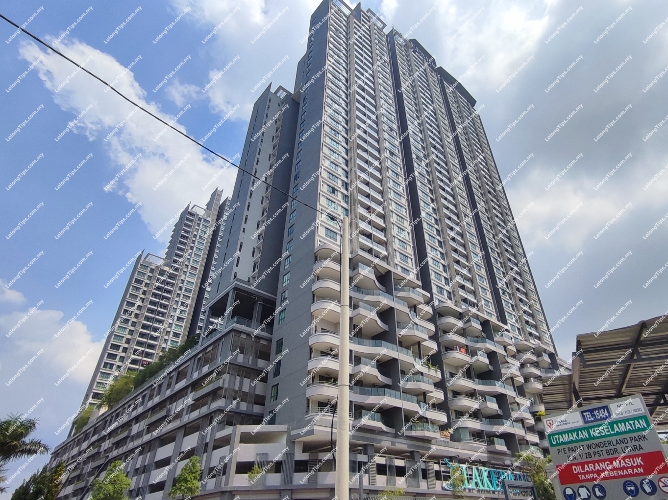 Service Apartment