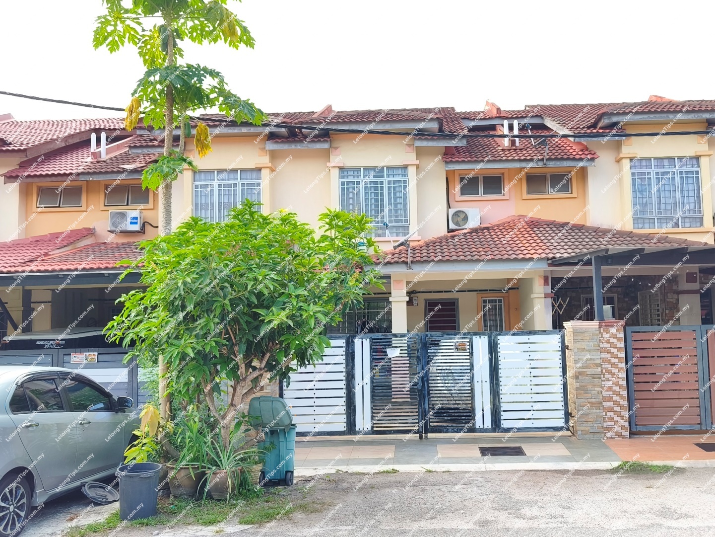 2 Storey Terrace House